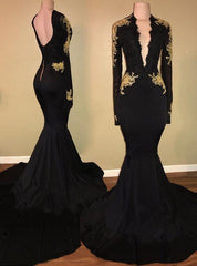 2025 Charming Long Sleeve Black V-neck Prom Dresses