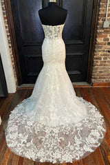 White Appliques Strapless Mermaid Long Wedding Dress