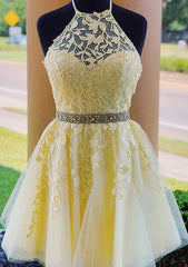 Beaded Lace Tulle A-line Halter Mini Homecoming Dress