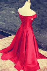 2025 Gorgeous Red Floor-Length/Long A-Line/Princess Off-the-Shoulder Lace Up Satin Prom Dresses