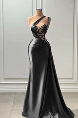 Long Prom Dress Sleeveless Strapless with Pleated Beadings