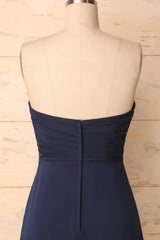 Elegant Sweetheart Pleated Navy Blue Bridesmaid Dress