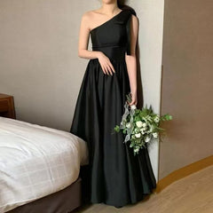 One-Shoulder A-Line Evening Gown Black Prom Dress