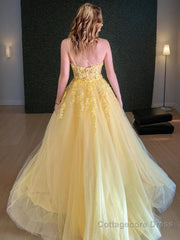 A-Line/Princess One-Shoulder Sweep Train Tulle Prom Dresses With Appliques Lace