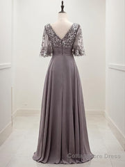 A-line/Princess Scoop Floor-Length Chiffon Mother of the Bride Dresses With Pleats