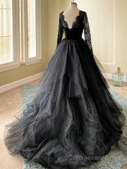 A-line/Princess Square Court Train Tulle Wedding Dress with Appliques Lace