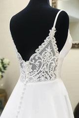 A-line Spaghetti Straps Lace Appliques Simple Wedding Dress