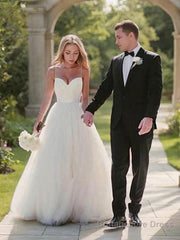 Ball Gown Sweetheart Sweep Train Tulle Wedding Dresses