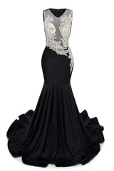 Black V-Neck Sheer Corset Prom Dresses Beaded Mermaid Long Train Evening Gowns