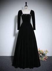 Black Velvet Long Sleeve Backless Crystal Prom Dress