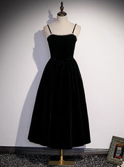 Black Velvet Spagehtti Straps Pearls Prom Dress