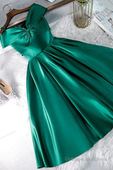 Cute Off Shoulder Green Satin Short Prom Dresses, Off the Shoulder Green Homecoming Dresses, Green Formal Evening Dresses