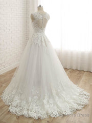 Elegant V-Neck Lace Ball Gown Wedding Dresses