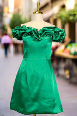 Emerald Green Sheath/Column Off-the-Shoulder Sleeveless Satin Short/Mini Homecoming Dress With Ruffles