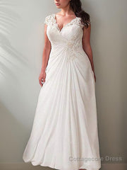 Empire Sweetheart Sweep Train Chiffon Wedding Dresses