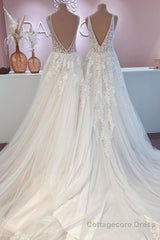 Glamorous Long A-Line Open Back Tulle Appliques Lace Wedding Dress