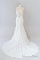 Graceful Illusion Appliques Mermaid Wedding Dress