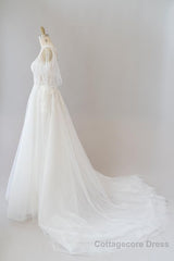 Long A-line Appliques Lace Tulle Wedding Dress with Sleeves