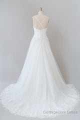 Long A-line Spaghetti Strap Applique Tulle Backless Wedding Dress