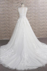 Long A-line Sweetheart Applqiues Lace Tulle Wedding Dress