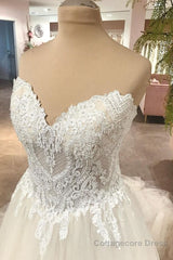 Long A-Line Sweetheart Backless Tulle Appliques Lace Wedding Dress