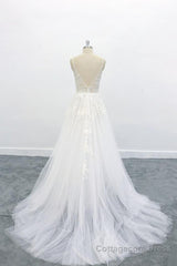 Long A-line V-neck Backless Appliques Lace Tulle Wedding Dress