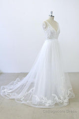 Long A-line V-neck Sweetheart Ruffle Applqiues Tulle Backless Wedding Dress