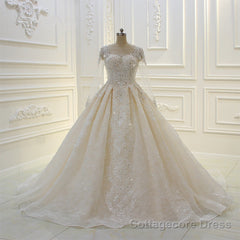 Long Ball Gown Beading Bateau Appliques Lace Wedding Dress with Sleeves