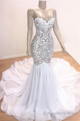 Modern Straps Mermaid Appliques Wedding Dresses Ruffless Bridal Gown