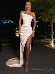 Sheath/Column Strapless Ruched Satin Sleeveless Sweep/Brush Train Dresses Prom Evening Dress