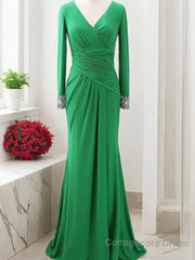 Sheath/Column V-neck Sweep Train Jersey Mother of the Bride Dresses With Ruffles