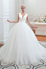 Simple White A Line V Neck Open Back Tulle Wedding Dresses