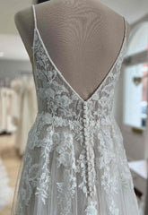 Straps A-line Tulle/Lace Beach Wedding Dress