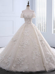 Stunning Unique Boat Neck Ball Gown Wedding Dresses Long Train With Flowers Beading