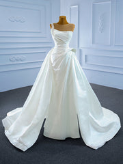 Unique White Satin Pleats Pearls Wedding Dress