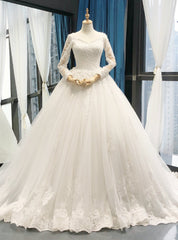 White V-neck Ball Gown Tulle Appliques Long Sleeve Wedding Dress